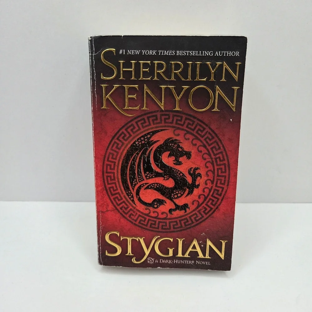 Sherrilyn Kenyon Stygian Book Adult Red Dark-Hunter Novel Mass Market PB